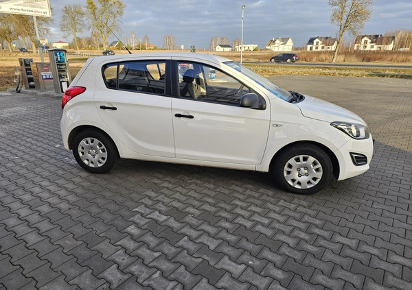 Hyundai i20 cena 25900 przebieg: 140000, rok produkcji 2014 z Lipiany małe 529